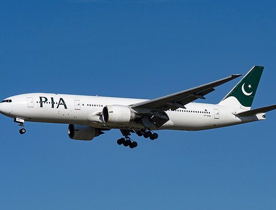 PIA Boeing 777 AP-BMH